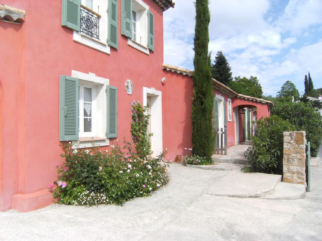 Lou Pero Mousco Hotel Saint-Paul-en-Foret Exterior photo